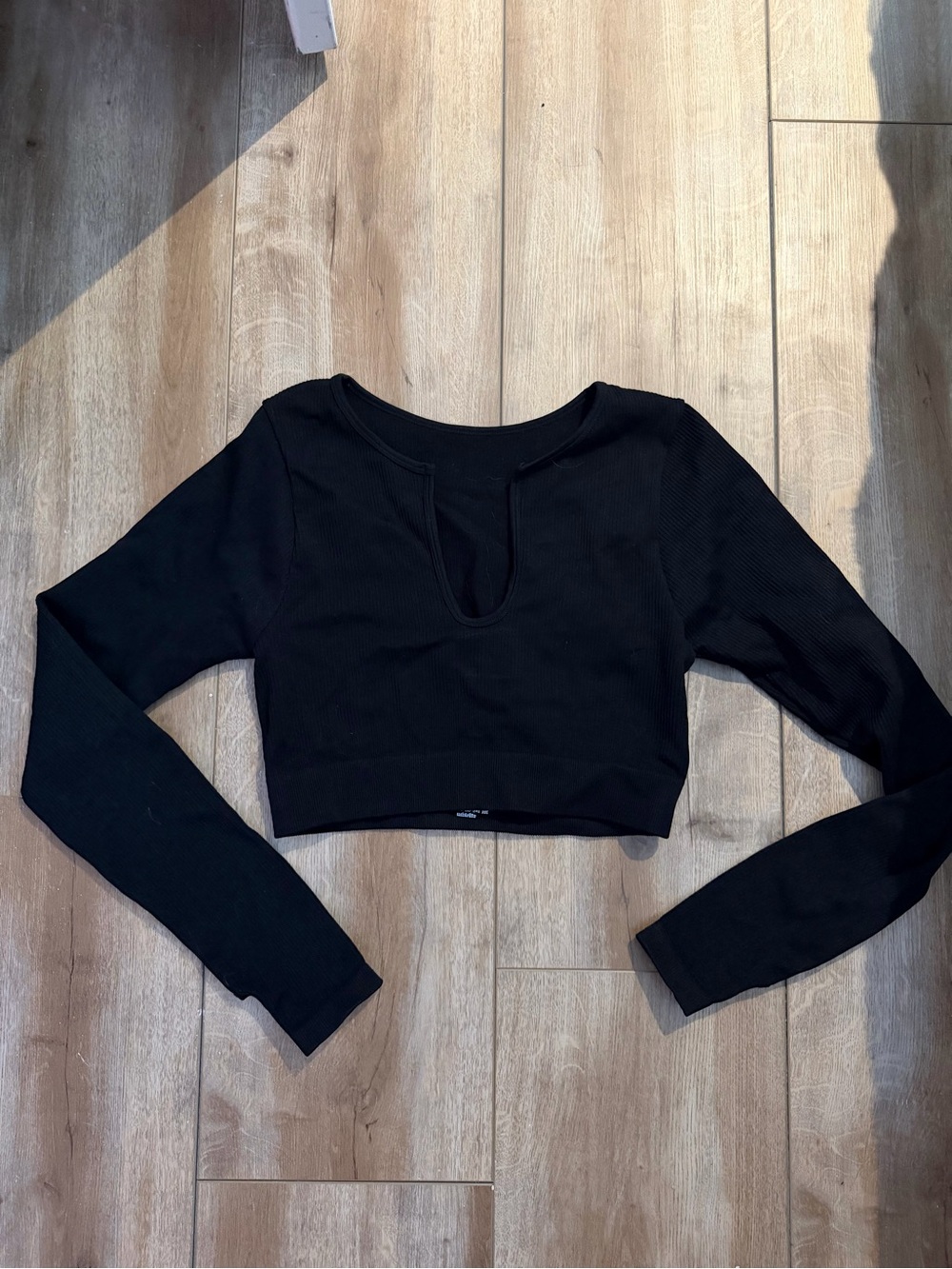 H&M Black Ribbed Long Sleeve Cropped Top with Keyhole Detail